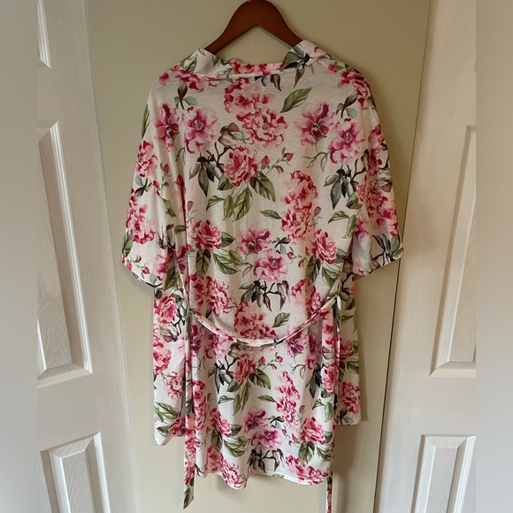 Show Me Your MuMu Floral Robe - Picture 4 of 7